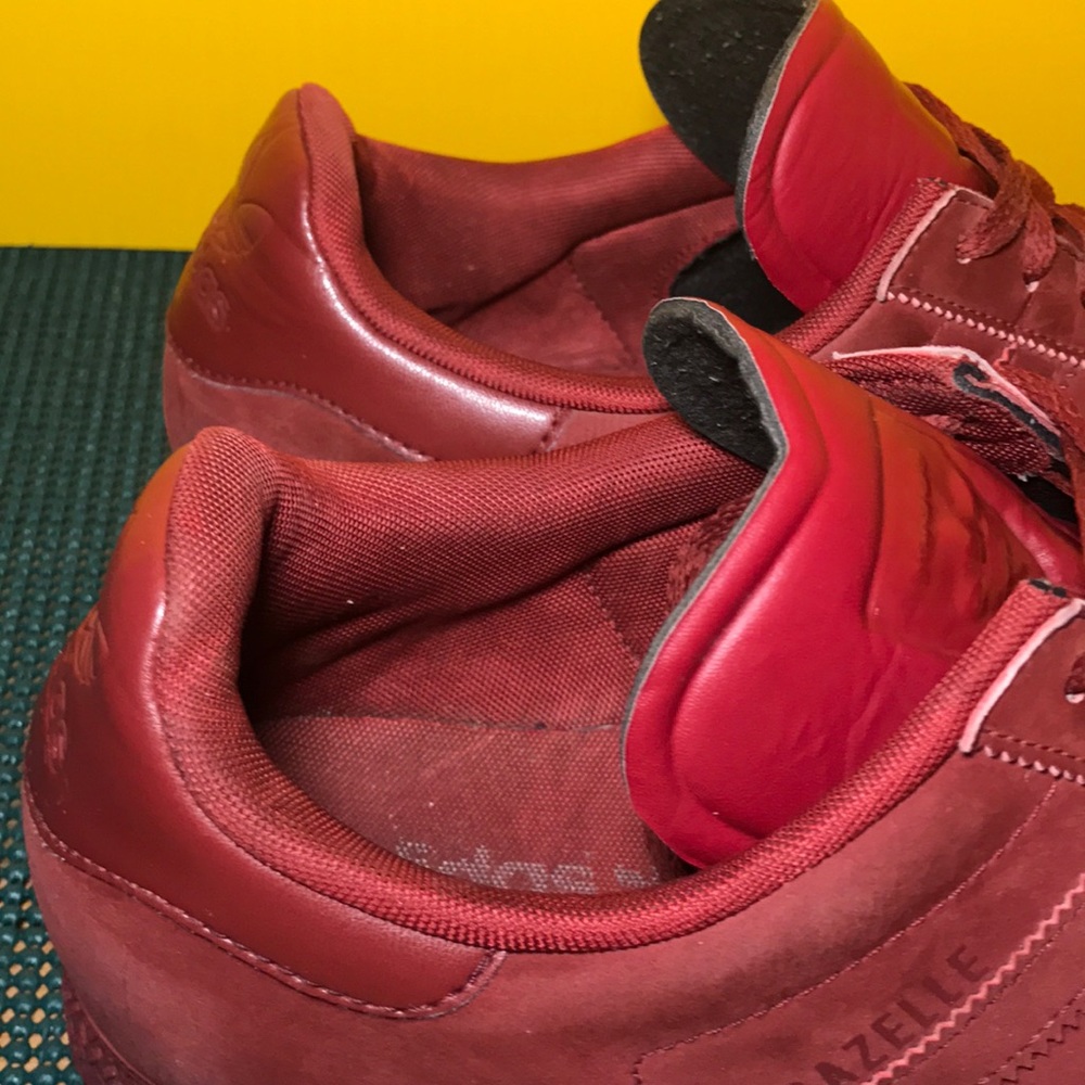 ๐ดSOLD๐ด ADIDAS GAZELLE Maroon Sneakers Size 11 - Picture 3 of 8